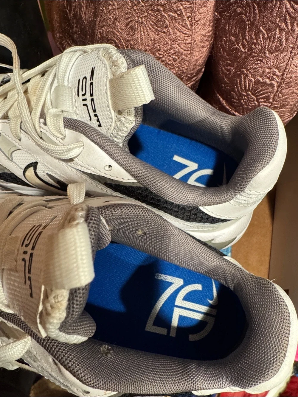 Nike Air Zoom Fire White and Black Sneakers EUC 8